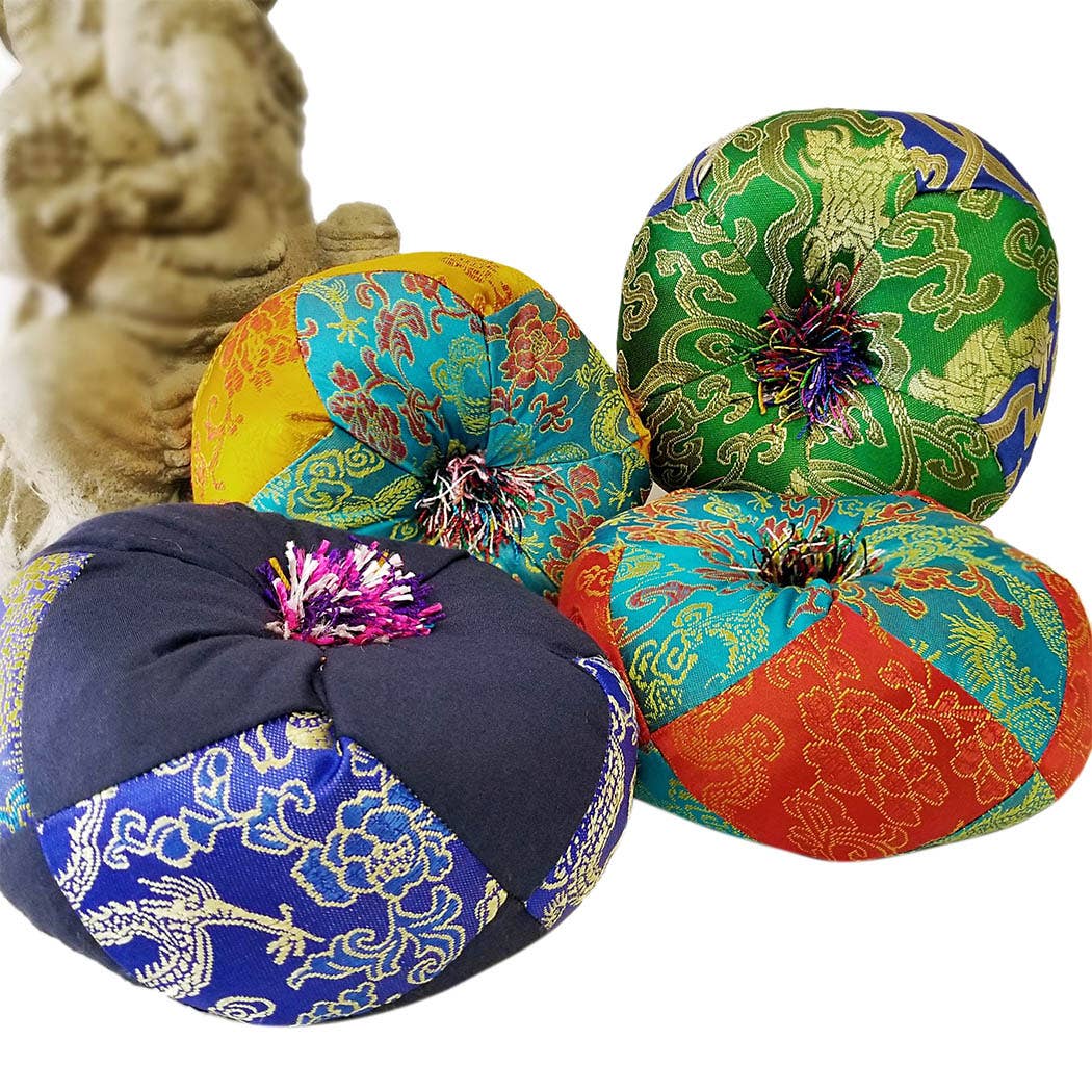 Singing Bowls Cushion: M / Kimono silk / Assorted Colors